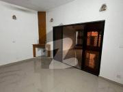 10 marla house for sale