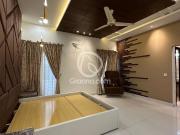 10 Marla house for sale