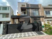 10 Marla House For Sale In A Prime Residential Area Move...