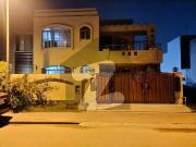 10 Marla House for sale in Takbeer Block Bahria town...