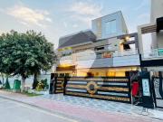 10 Marla House for Sale in Talha Block Bahria Town Lahore