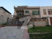 10 Marla House For Sale Is Available In D 12