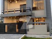 10, Marla House For Sale Reasonable Price In Gulberg...