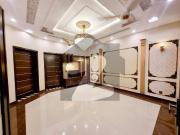 10 Marla House Ideally Situated In Bahria Town Sector C