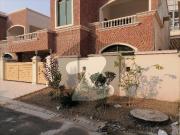 10 Marla House In Central Askari 3 For sale Askari 3