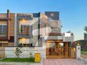 10 Marla House Up For Sale In Bahria Town Phase 8 Block C