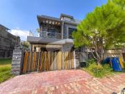 10 Marla Investor Rate Double Unit House Like New