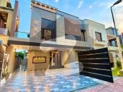 10 Marla Lavish Bungalow On Top Location For Rent In DHA...