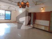 10 Marla Lower Portion For Rent In The Perfect Location... 10 Marla Lower Portion For Rent In The Perfect Location...