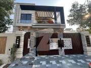 10 Marla Luxury Brand New House