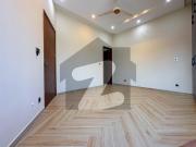 10 Marla Luxury Designer House For Sale Bahria Town...