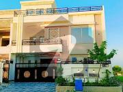 10 Marla luxury House for sale in Faisal Town block B