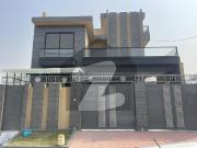 10 Marla Luxury House For Sale In Regi Model Town Zone 4...