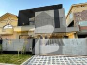 10 Marla Magnificent Bungalow For Rent In DHA Phase 7...