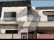 10 Marla Modern Design House For Sale In Prime Location...