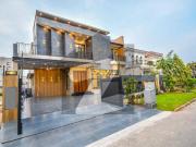 10 Marla Modern Design Luxury House Available For Sale