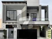 10 Marla Modern Design Luxury House Available For Sale...