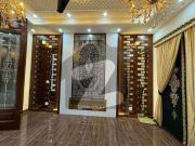 10 marla modern desingn house for sale very good...