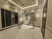 10 Marla Modern House For Rent Hot Location Near To Park...