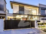 10 Marla Modern House For sale