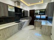 10 marla modern house for sale