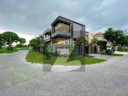 10 marla modren brand new house for sale near park hot deal