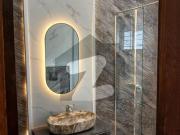 10 Marla Modren Luxury House For Sale In Paragon City...