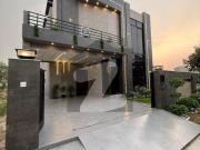 10 Marla Near Carrefour With 10 Kv Solar Modern Villa...