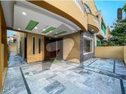 10 Marla New House Available For Rent In Bahria Town Phase 2