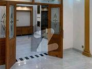 10 Marla Non Furnished House For Rent