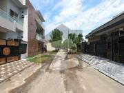 10 Marla Owner Built House for Urgent Sale In Lahore...