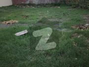 10 marla plot for sale facing park nasheman iqbal phase...