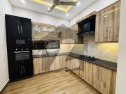 10 marla portion for rent in top city islamabad