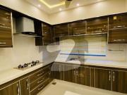 10 Marla Residential House For Rent In Jasmine Block...