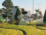 10 Marla Residential Plot At Hot Location In Park View...