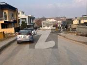 10 Marla Residential Plot in Bloc G Bahria Town Phase 8