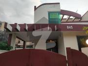 10 Marla Single Unit House Available For Rent In Bahria...
