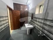 10 Marla Slightly Used Facing Park House Gas Meter...