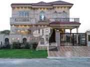 10 marla spanish brand new house look like one kanal...