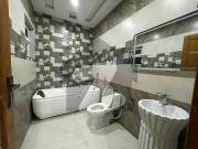 10 Marla Top Line House For Rent in Bahria Town Phase 8...