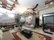 10 Marla Tripile Storey House With Basement In Lake...
