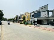 10 Marla Ultra Advance Modern Smart Features Designer...