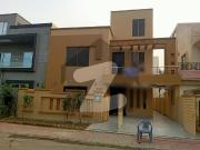 10 marla used beautiful house for sale in iqbal block...