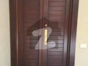 10 Marla Used House For Sale In Bahria Town Ghouri Block...