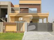 10 Marla Well Maintained Bungalow DHA
