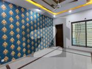 10 Marla Well Maintained House For Sale Bahria Town Phase 3
