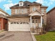 10 Milkweed Crescent