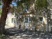 10 min d’Uzès. Maison en pierre de 140 m² restaurée avec...