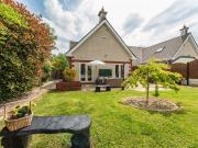 10 Oakglynn, Blessington Road, Naas, Kildare CME Naas...