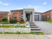 10 Taradale Street, Cranbourne North, VIC 3977